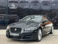 Używany Jaguar XF 340 KM (250 kW) 2014 Czarny Sedan/Limuzyna