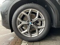 gebraucht BMW X3 xDrive20d Navi HiFi Glasdach LED DAB WLAN