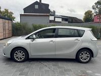 Gebraucht Toyota Verso Edition 132 PS (97 kW) 2011 Silber Van / Kleinbus