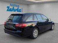 Gebraucht Mercedes C180 156 PS (114 kW) 2014 Schwarz Kombi