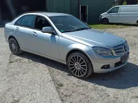 Gebraucht Mercedes C180 156 PS (114 kW) 2007 Silber Limousine