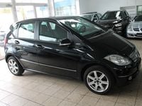 Gebraucht Mercedes A180 Elegance 116 PS (85 kW) 2012 Schwarz Kleinwagen