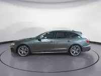 Gebraucht Audi A4 S-Line 163 PS (119 kW) 2023 Grau Kombi
