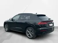 Gebraucht Audi Q8 Comfort 381 PS (280 kW) 2021 Tiefschwarz SUV