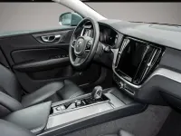 Gebraucht Volvo V60 CC Plus 197 PS (144 kW) 2023 Manufacturer Kombi