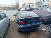 Gebraucht BMW 316 102 PS (75 kW) 1998 Blau Coupé