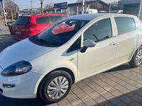 Gebraucht Fiat Punto More 69 PS (50 kW) 2018 Weiß Kleinwagen