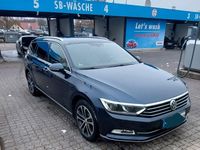 Gebraucht VW Passat Highline 150 PS (110 kW) 2016 Blau Kombi