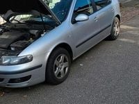 Second-hand Seat Leon 105 CP (77 kW) 2004 Argintiu Hatchback