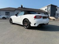 Gebraucht Abarth 124 Spider 170 PS (125 kW) 2018 Weiß Cabrio