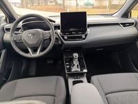 Neu Toyota Corolla Cross 179 PS (131 kW) 2026 4z2 mud bath beige SUV