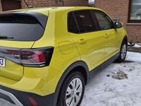 Używany VW T-Cross 95 KM (69 kW) 2024 Żółty SUV