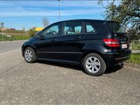 Gebraucht Mercedes B150 95 PS (69 kW) 2007 Van / Kleinbus