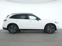 Gebraucht Mercedes GLC450 AMG line 367 PS (269 kW) 2024 Polar weiss SUV