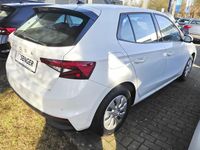 Gebraucht Skoda Fabia Selection 116 PS (85 kW) 2024 Moonweiß perleffekt Kleinwagen