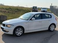 Gebraucht BMW 116 Advantage 122 PS (89 kW) 2010 Weiß Kleinwagen