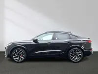 Neu Audi SQ6 Sportback e-tron Sport 359 kW (489 PS) 2026 Schwarz SUV