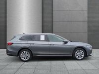Neu Skoda Superb Selection 150 PS (110 kW) 2025 Graphitegrau Kombi