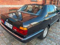 Gebraucht BMW 750L 299 PS (219 kW) 1988 Schwarz Limousine