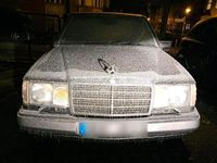 Gebraucht Mercedes E220 AMG 150 PS (110 kW) 1993 Grau Limousine