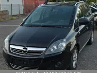 Gebraucht Opel Zafira 116 PS (85 kW) 2011 Schwarz Van / Kleinbus
