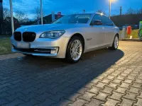 Gebraucht BMW 740 320 PS (235 kW) 2012 Silber Limousine