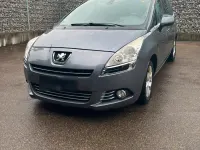 Gebraucht Peugeot 5008 150 PS (110 kW) 2011 Grau Van / Kleinbus