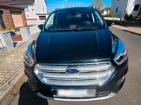 Gebraucht Ford Kuga Titanium 150 PS (110 kW) 2016 Schwarz SUV