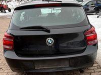Gebraucht BMW 116 136 PS (100 kW) 2012 Schwarz Kleinwagen