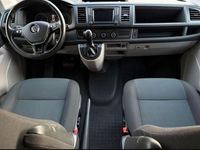 Gebraucht VW Transporter Life 179 PS (131 kW) 2016 Grau Van