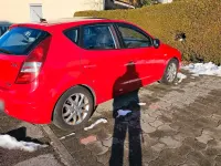 Gebraucht Hyundai i30 116 PS (85 kW) 2008 Rot Kleinwagen