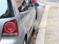 Gebraucht VW Polo Sportline 101 PS (74 kW) 2008 Grau Limousine