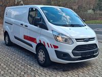Gebraucht Ford Transit Custom Trend 155 PS (114 kW) 2017 Weiß Van / Kleinbus