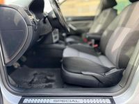 Gebraucht VW Bora 101 PS (74 kW) 2002 Silber Kombi