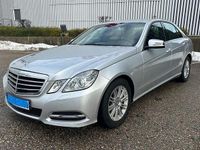 Gebraucht Mercedes E200 Avantgarde 136 PS (100 kW) 2012 Silber Limousine