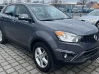 Gebraucht SsangYong Korando 150 PS (110 kW) 2015 Grau SUV