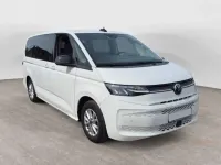 Gebraucht VW Multivan Life 136 PS (100 kW) 2022 Weiß Van / Kleinbus