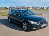 Gebraucht BMW 530 235 PS (172 kW) 2009 Schwarz Kombi