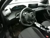Second-hand Peugeot e-2008 Style 114 kW (156 CP) 2025 Negru SUV