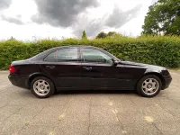 Gebraucht Mercedes E200 163 PS (119 kW) 2003 Schwarz Limousine