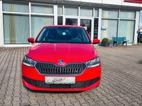 Gebraucht Skoda Fabia Active 95 PS (69 kW) 2019 Rot Limousine