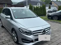 Gebraucht Mercedes B180 109 PS (80 kW) 2018 Silber Van / Kleinbus