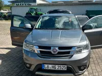 Gebraucht Fiat Freemont 140 PS (102 kW) 2012 Grau SUV