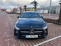 Gebraucht Mercedes A180 AMG 116 PS (85 kW) 2018 Schwarz metallic Limousine
