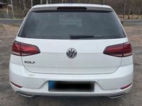 Second-hand VW Golf VII Highline 150 CP (110 kW) 2020 Alb Berlinǎ