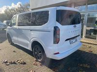 Gebraucht Ford Tourneo Titanium 170 PS (125 kW) 2024 Frostweiß Van / Kleinbus