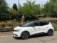 Gebraucht Renault Scénic III Bose Edition 160 PS (117 kW) 2017 Weiß Van / Kleinbus