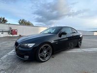 Gebraucht BMW 325 218 PS (160 kW) 2008 Schwarz Coupé