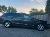 Gebraucht VW Passat 140 PS (102 kW) 2006 Blau Kombi