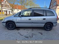 Gebraucht Opel Zafira Basis 125 PS (91 kW) 2001 Silber Van / Kleinbus